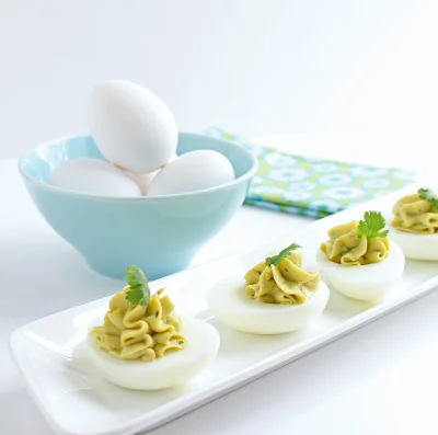 They may look beautiful, but I'm never going to go to all this trouble for anyone. And don't try to tell me it's easy peasy, because I'd rather spend my time licking the filling with my finger out of the bowl, in private, after I've made yours, of course.