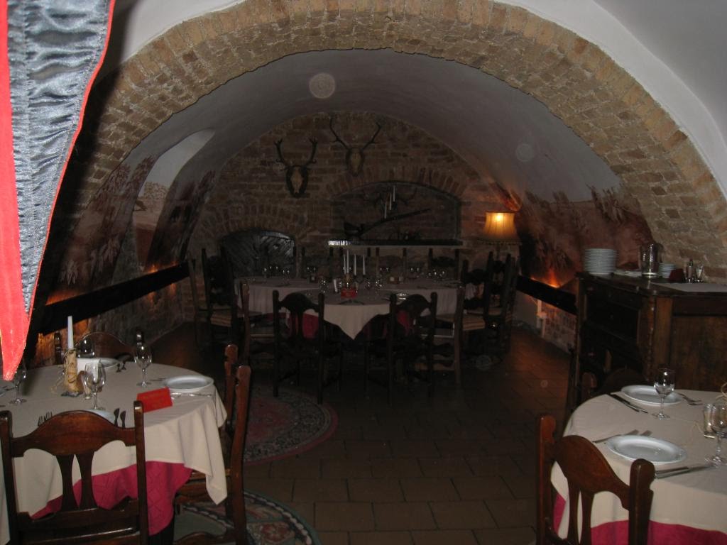 08Vilnius_rest1.JPG