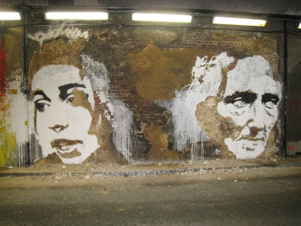 08London_art01.jpg
