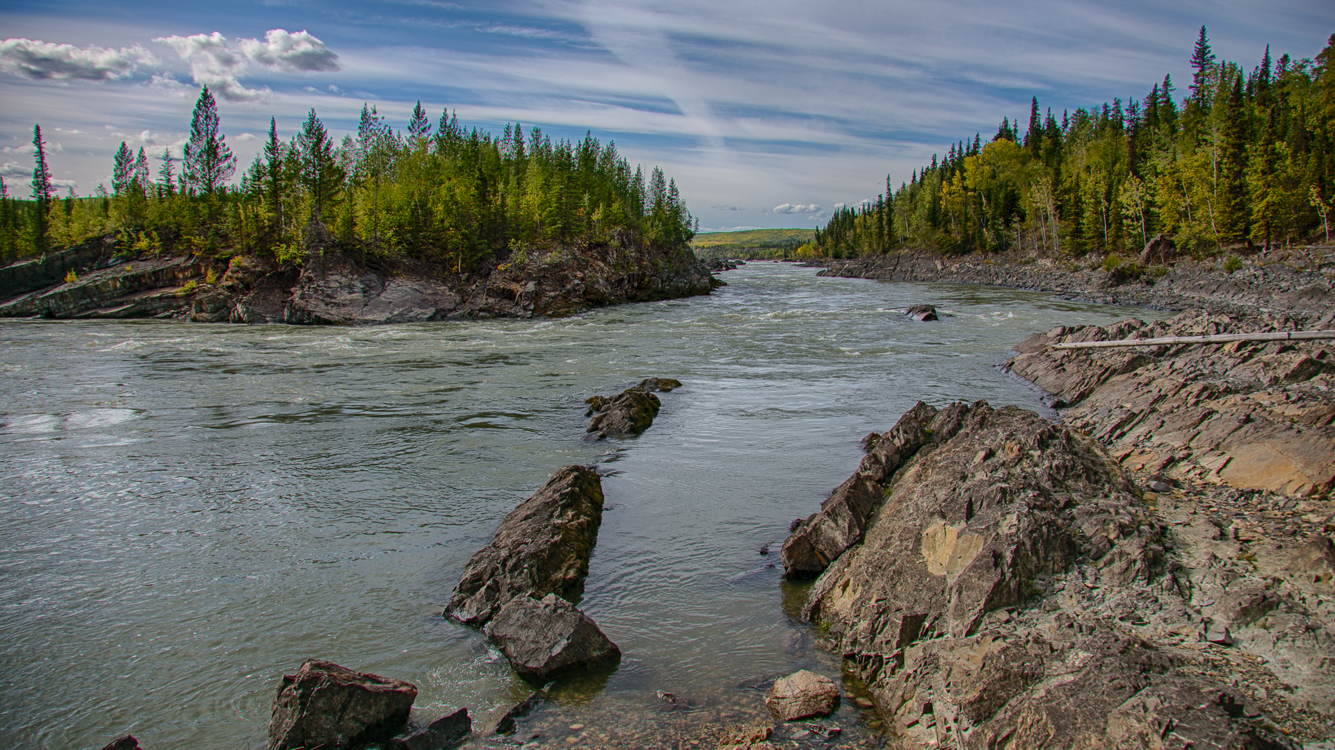 Yukon D15-33.jpg