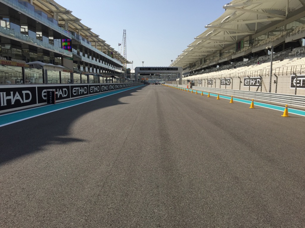 Abu Dhabi Grand Prix Pit Lane - 12.jpg