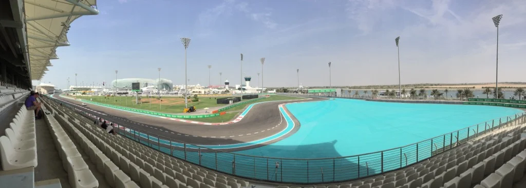  A bit of a panorama of the track. 
