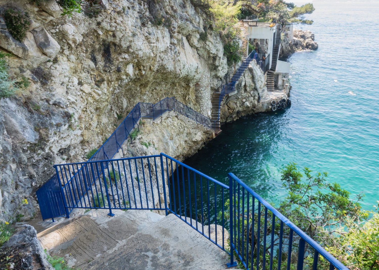 The path was amazing, and wove it's way along the coast