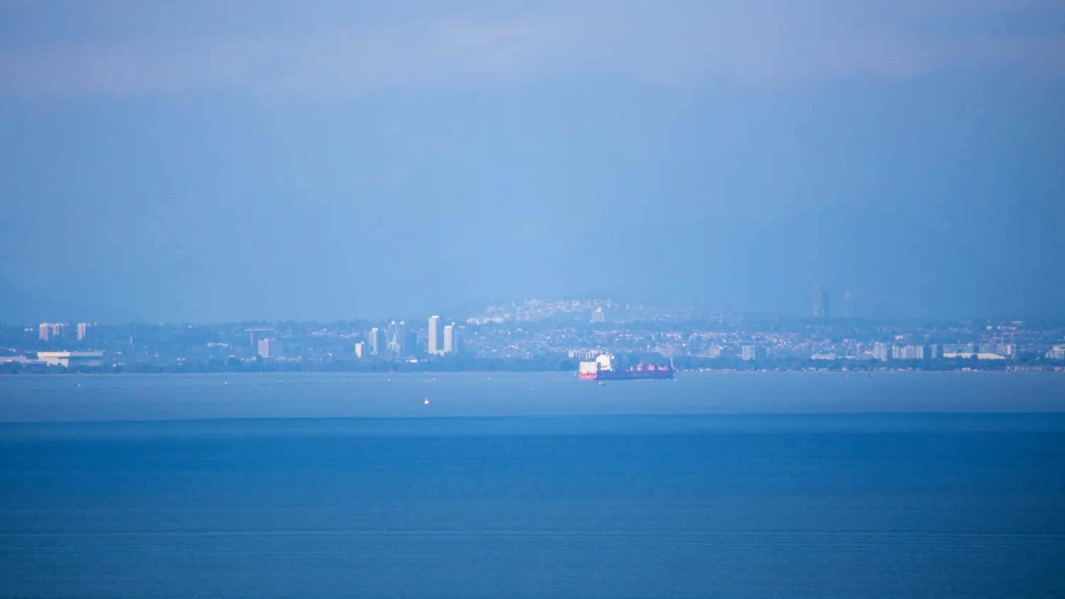 Full zoom on my big lens - you can see Vancouver from our new place.