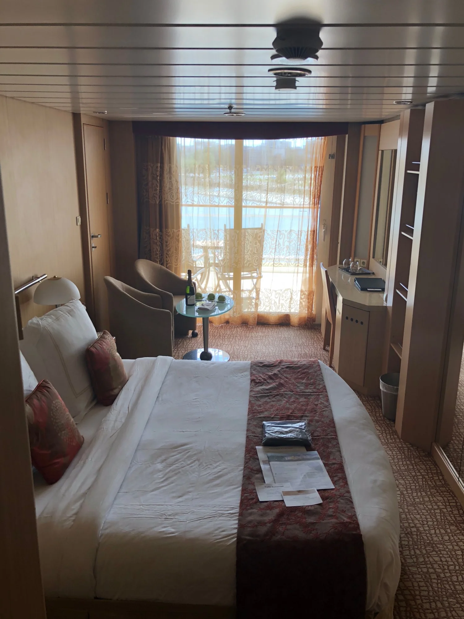 Justine had upgraded us to a balcony suite as part of our "Concierge Class" package...