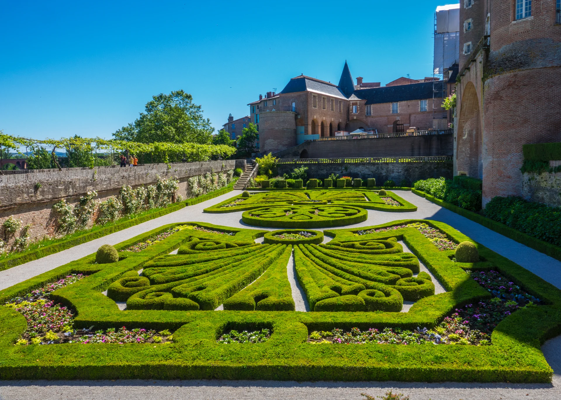  You couldn’t go down into the actual gardens. 