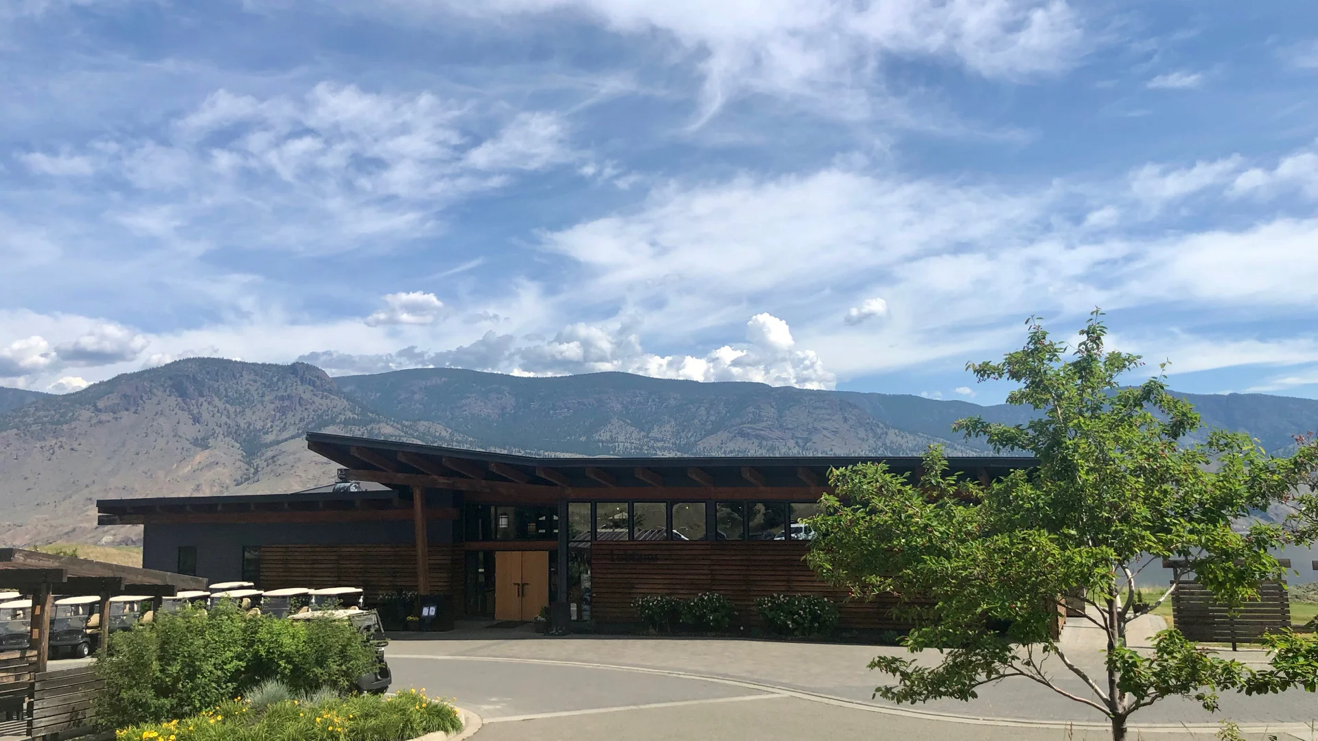  The clubhouse at Tobiano looks more like a winery. 