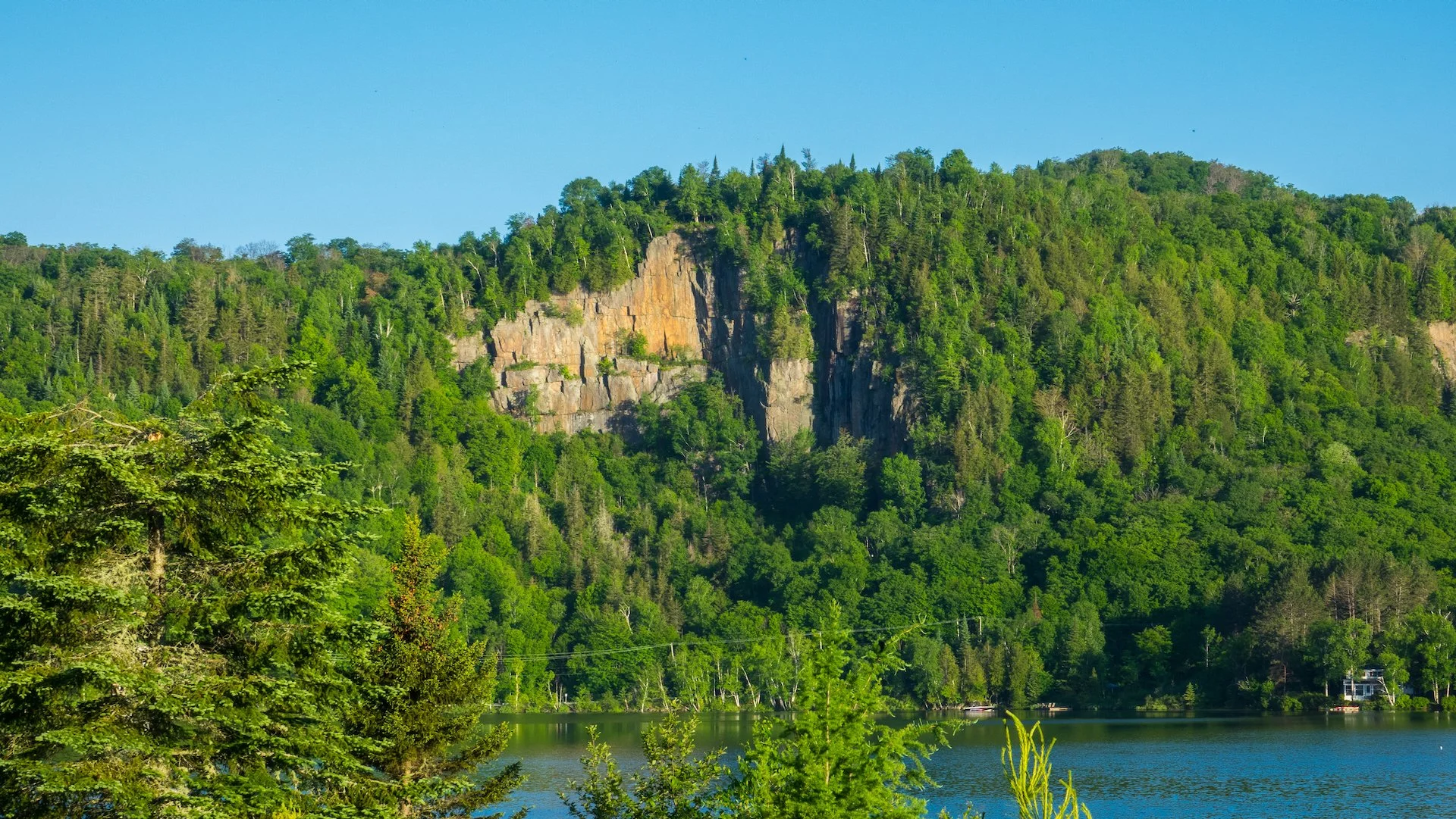  Across the lake there was a cool rock wall. I love this old Canadian Shield landscape. 