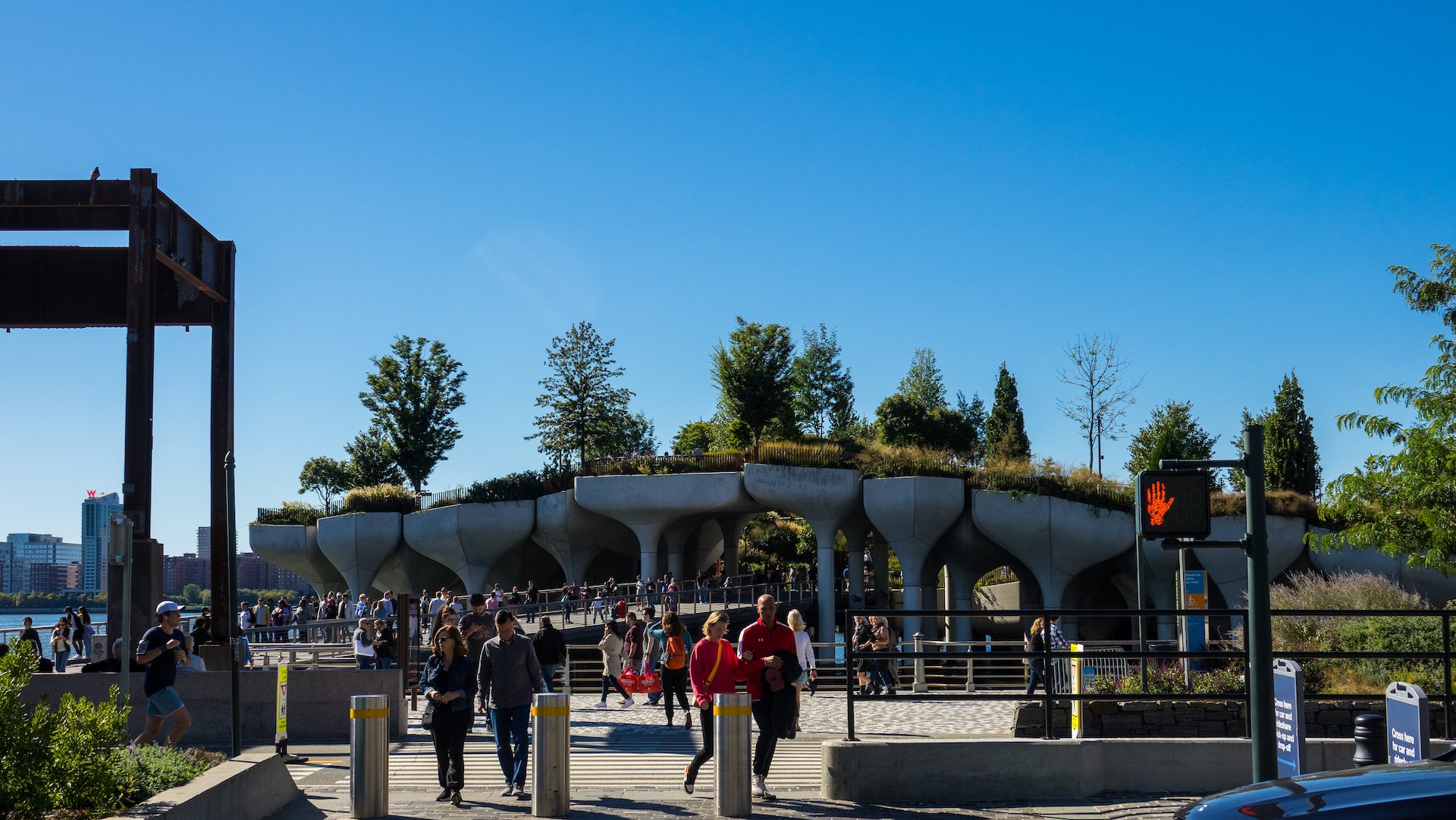  The entrance gives you a great view of the very unique park. 