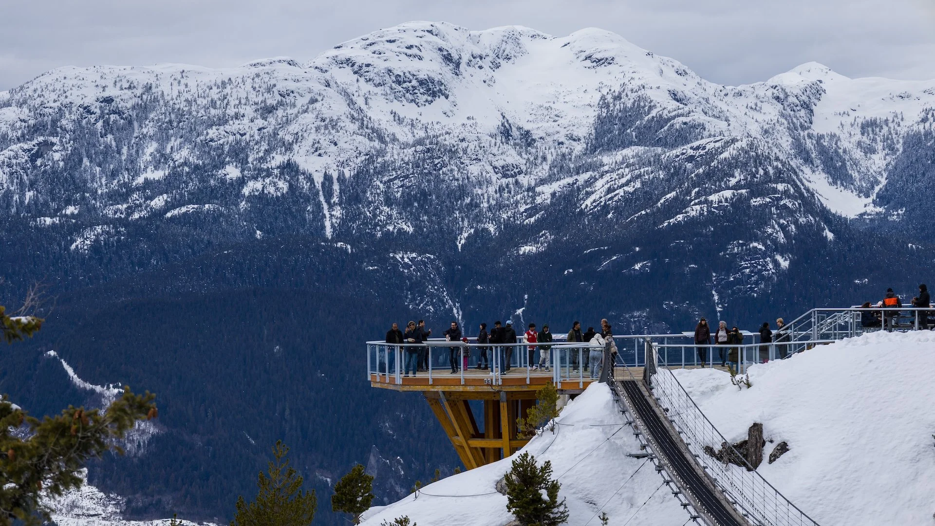 The main lookout at the lodge. Such a great spot.