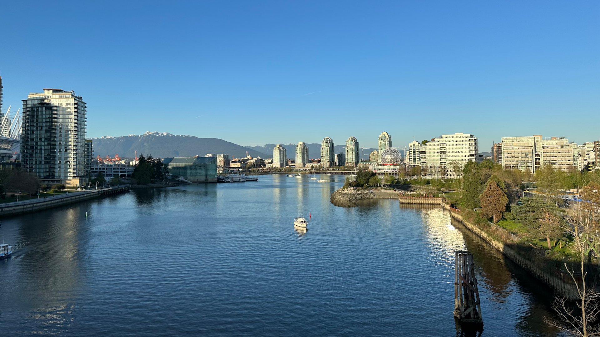  It was a beautiful evening as we walked over the Cambie Street bridge towards the stadium. 