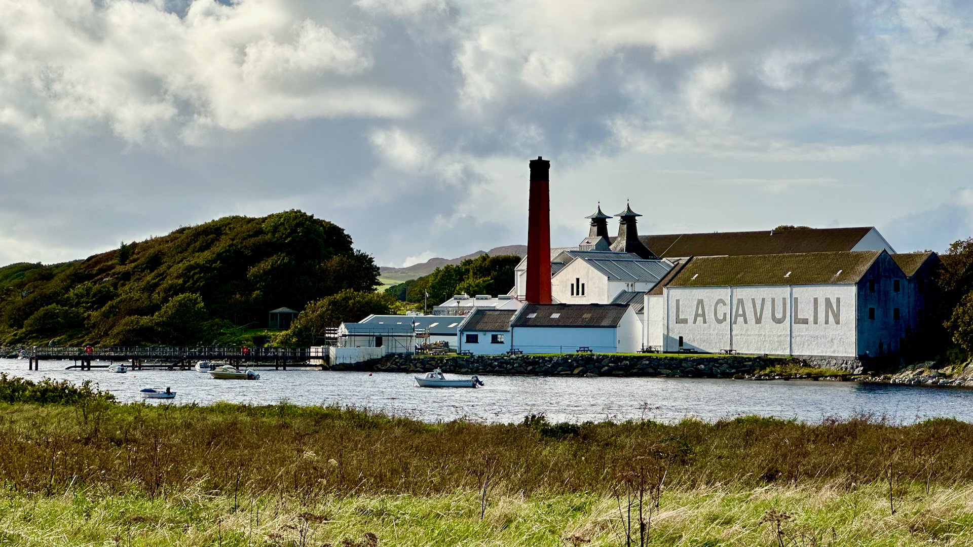  I just can’t seem to stop taking pictures of the distilleries… 