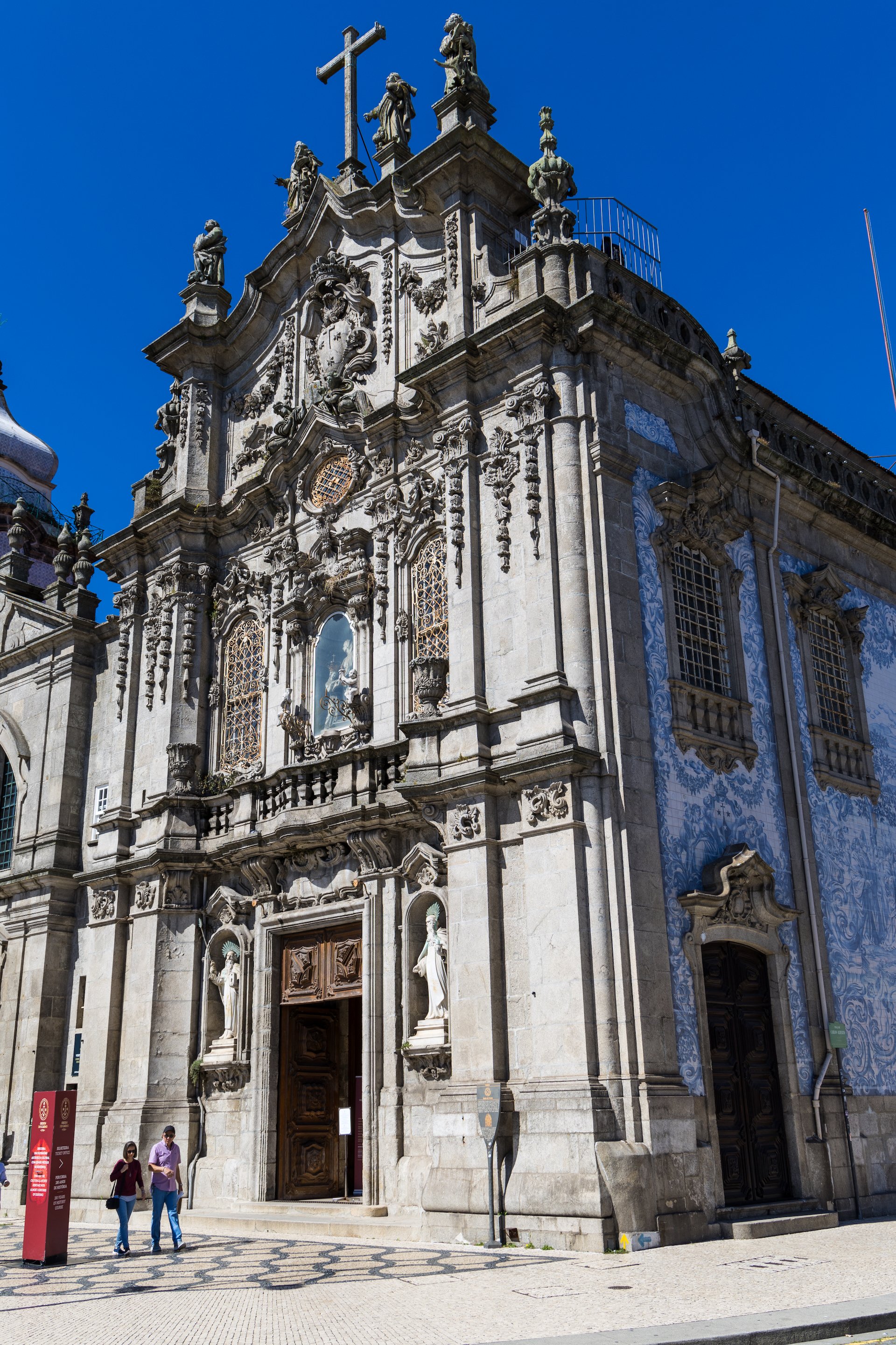  Just a random church, but beautifully decorated in tile work.  