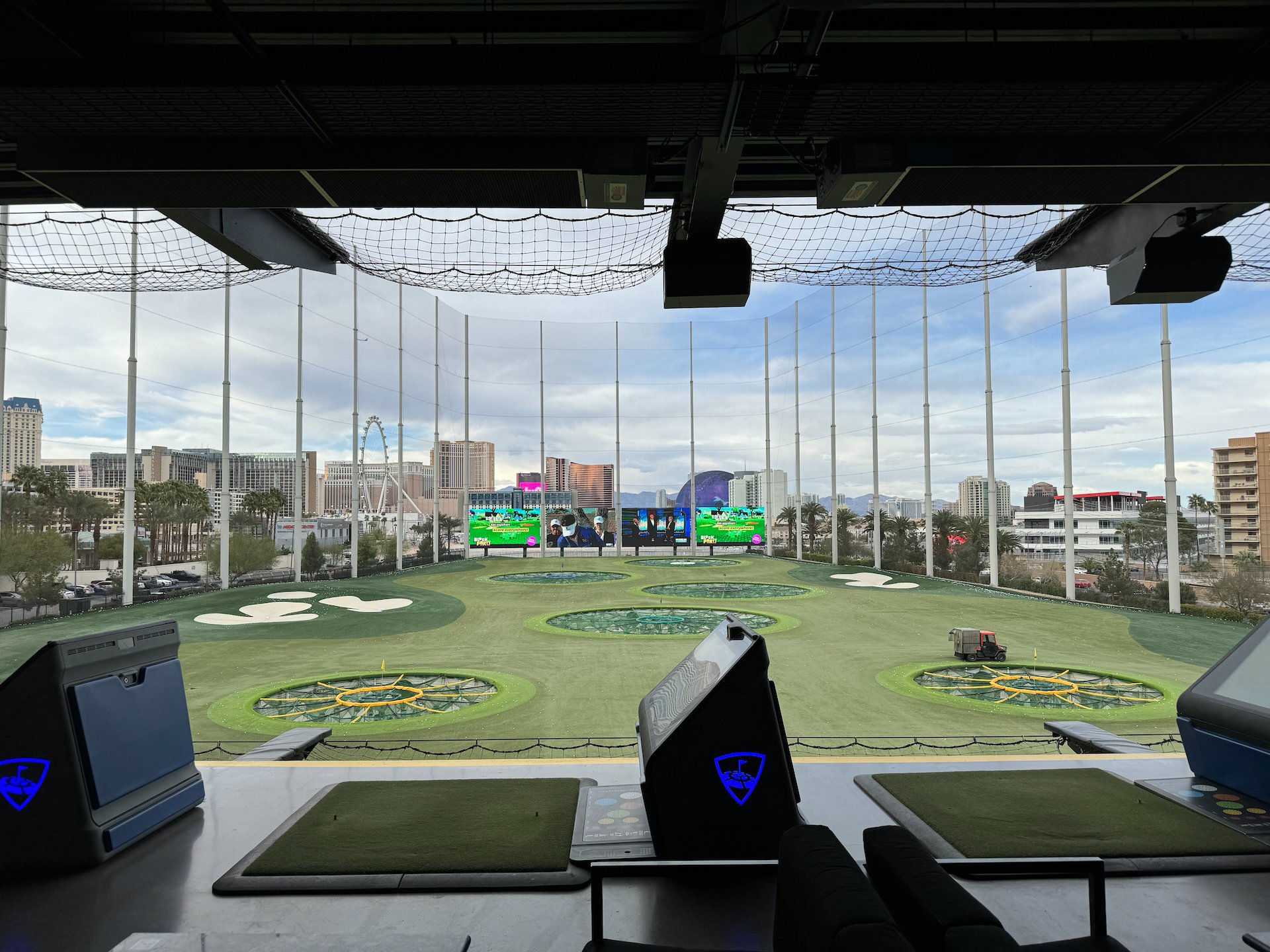  The view from our pod - you can see all the targets out on the driving range. 