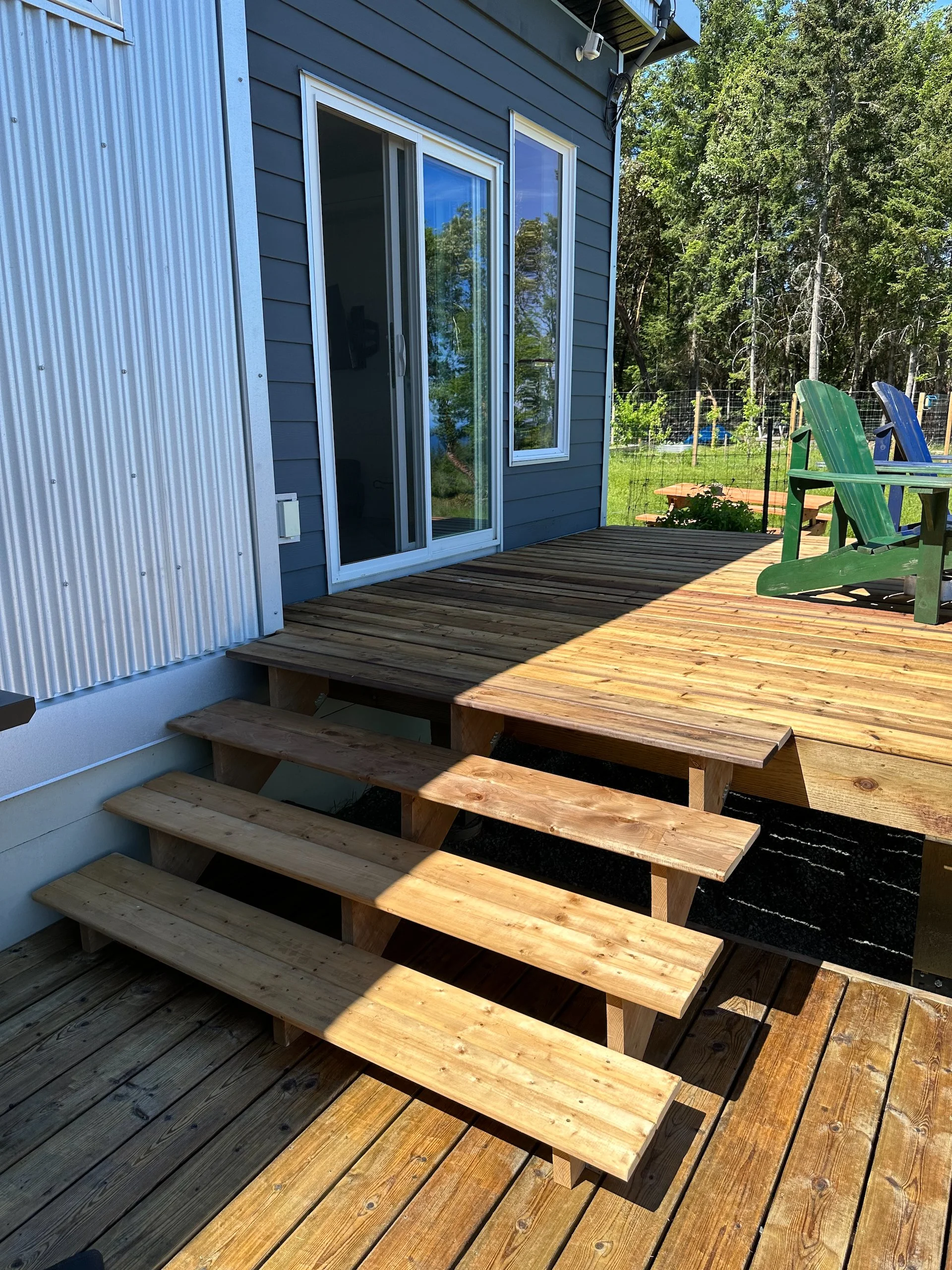  All done! Justine added the wood sealant before we left, giving them a long time to dry. I think they turned out well. 