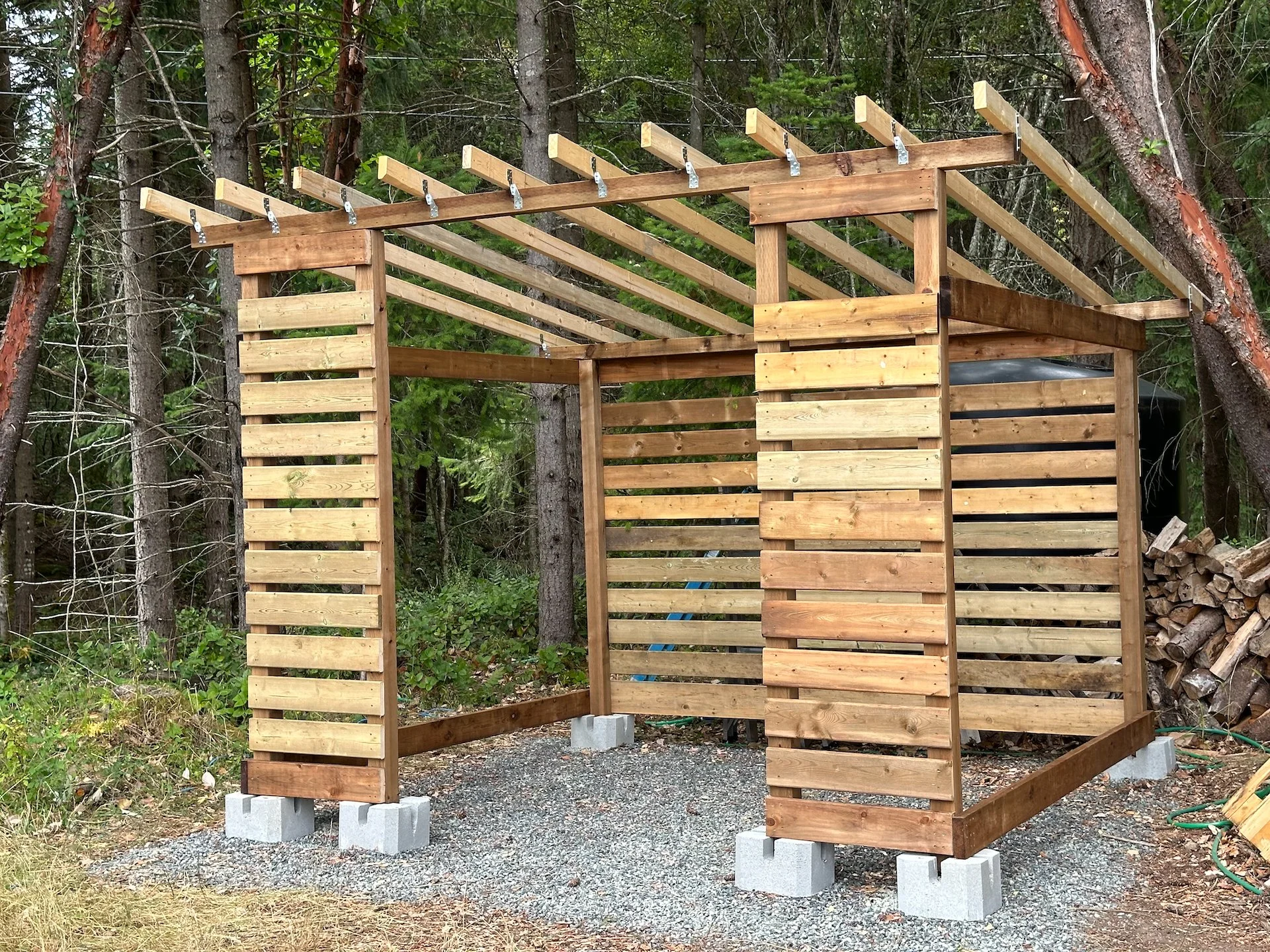  Pretty close to done. I was able to salvage a bunch of plywood from work, so next step will be to put the roof up. 