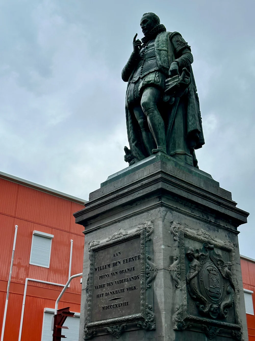  This imposing statue was just outside the area under construction. I believe it's  William I of the Netherlands .  