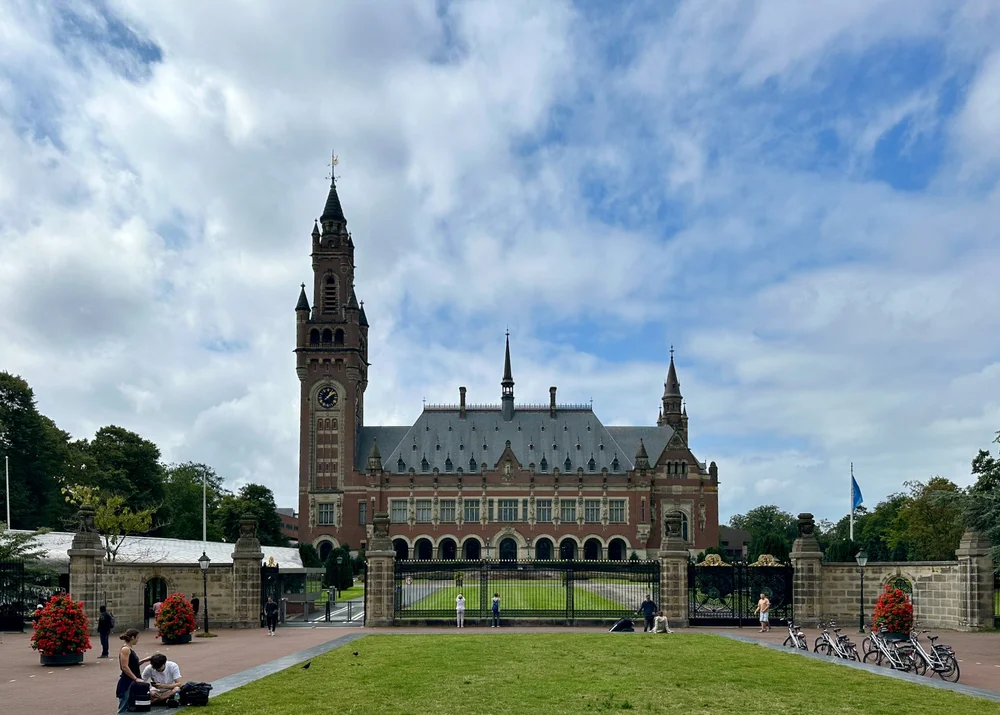  The full view, from a little further back. 