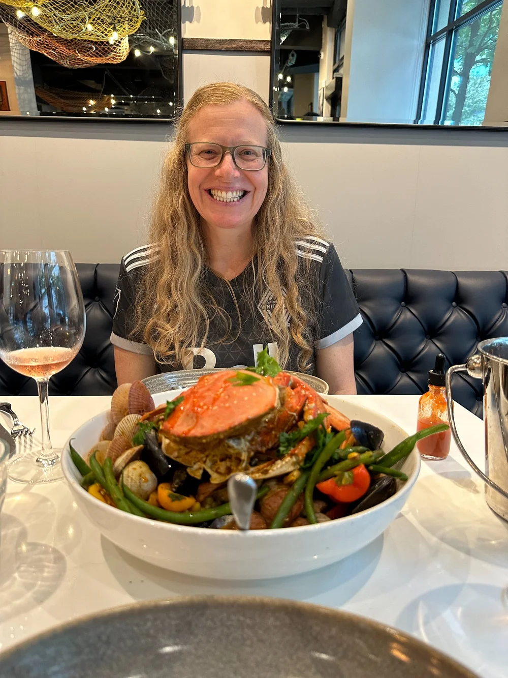  Before the Whitecaps game, we made a stop at Fanny Bay, one of our favorite restaurants, for wine, some oysters anf this amazing crab boil! 