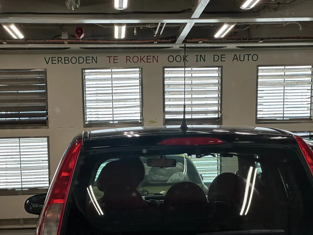  "Forbidden to smoke, even in the vehicle" 