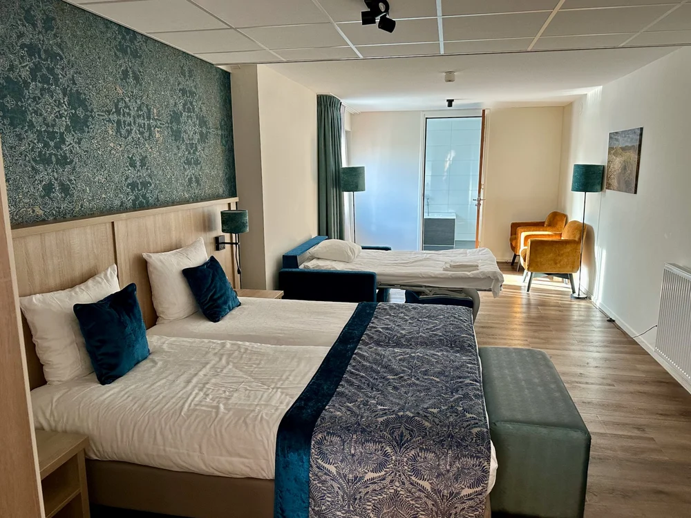  It was a nice big room, with more than enough space for all three of us.  