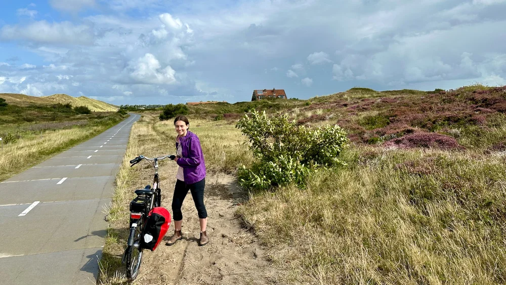  Despite some of her earlier complaints about biking, Mackenzie seemed to be having a good time - especially once she figured out “sport mode” and the power assist features! 