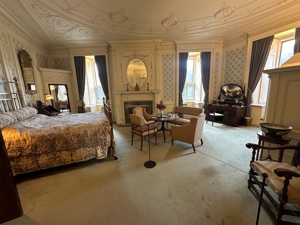  One of the many  guest bedrooms. 