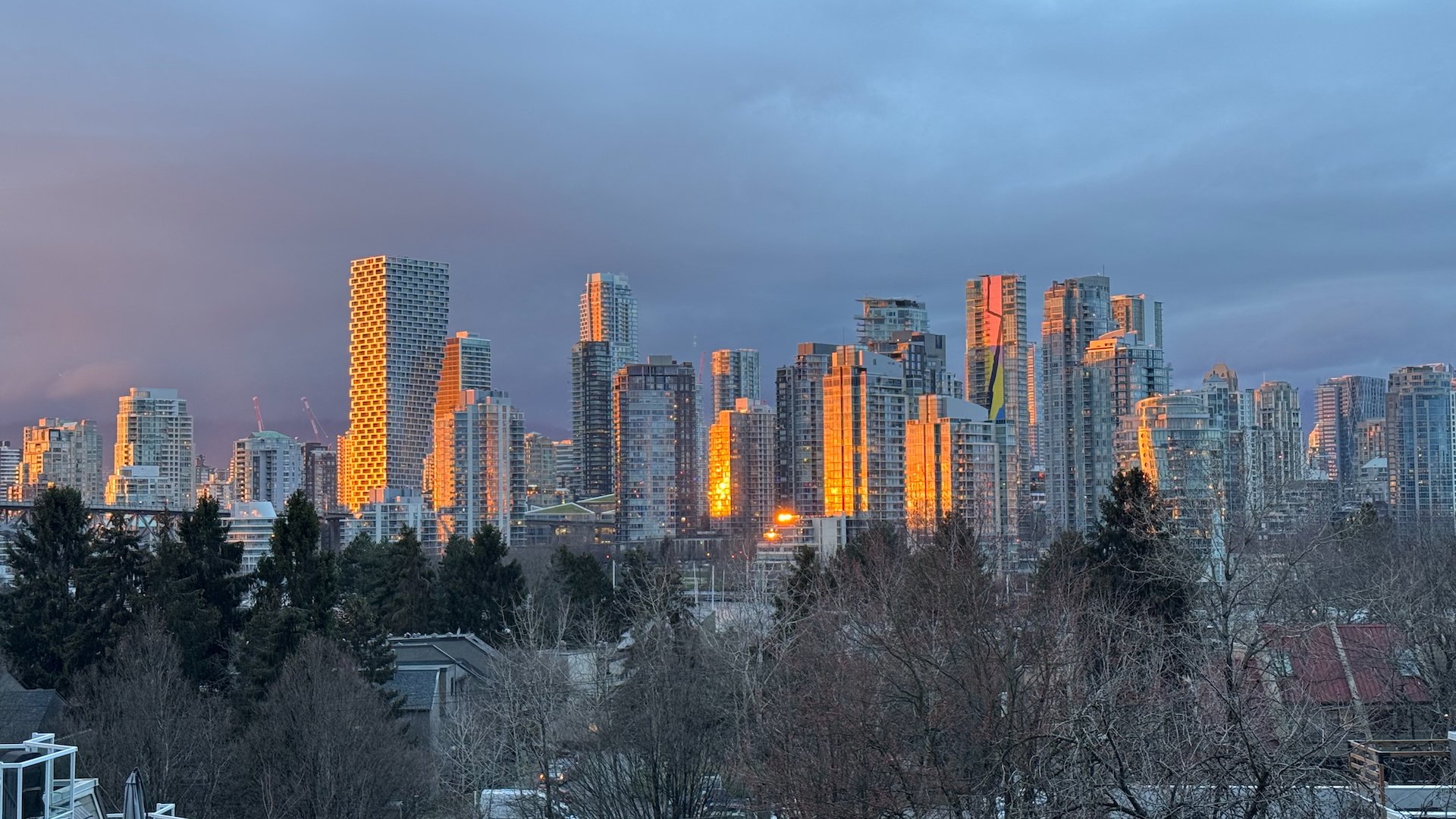  St. Patrick’s Day evening, it was beautiful and clear, so I went out for a walk.  Lovely light on the city at the end of the day.  