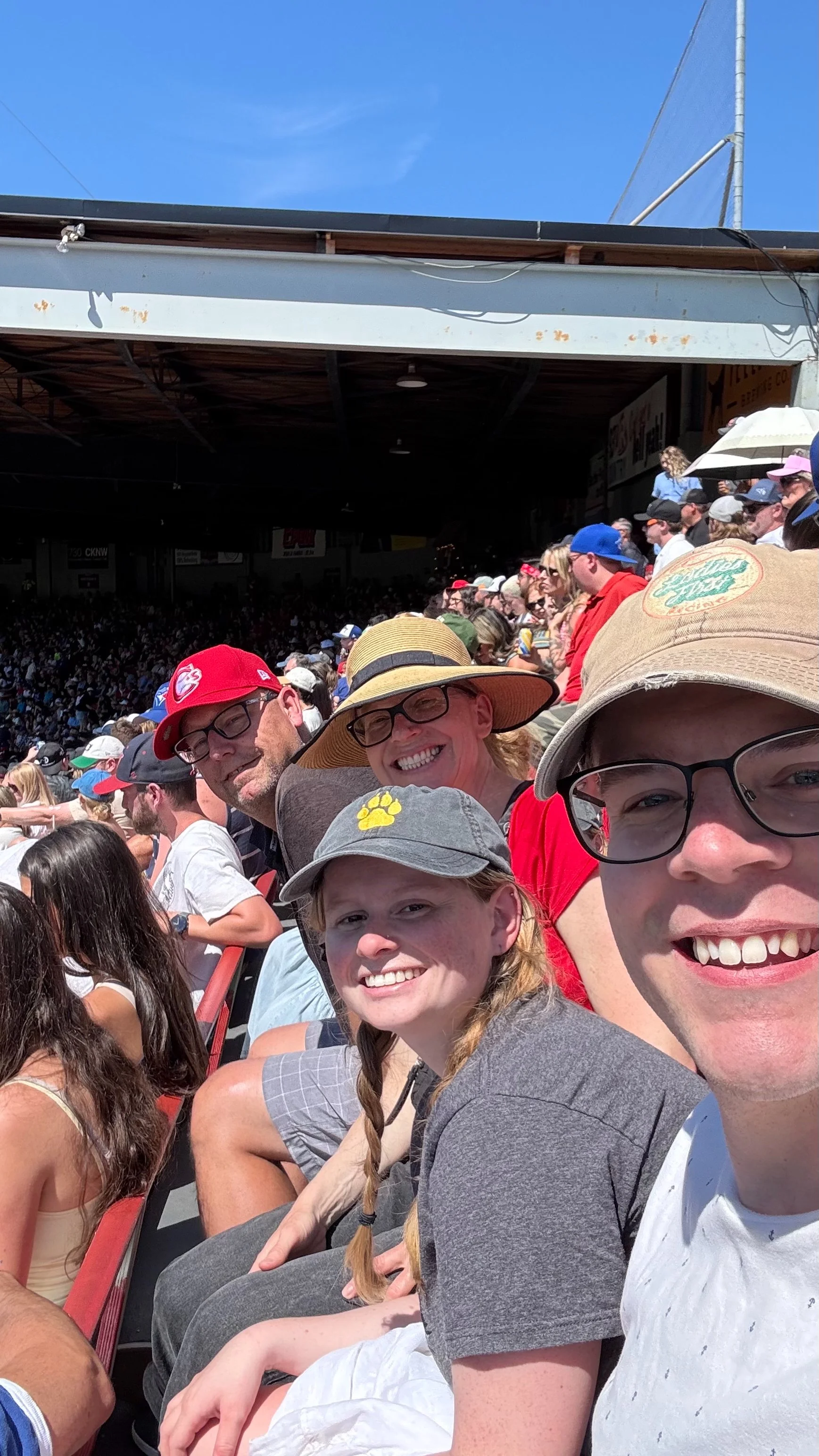 2025 08 Justine - 1.jpeg