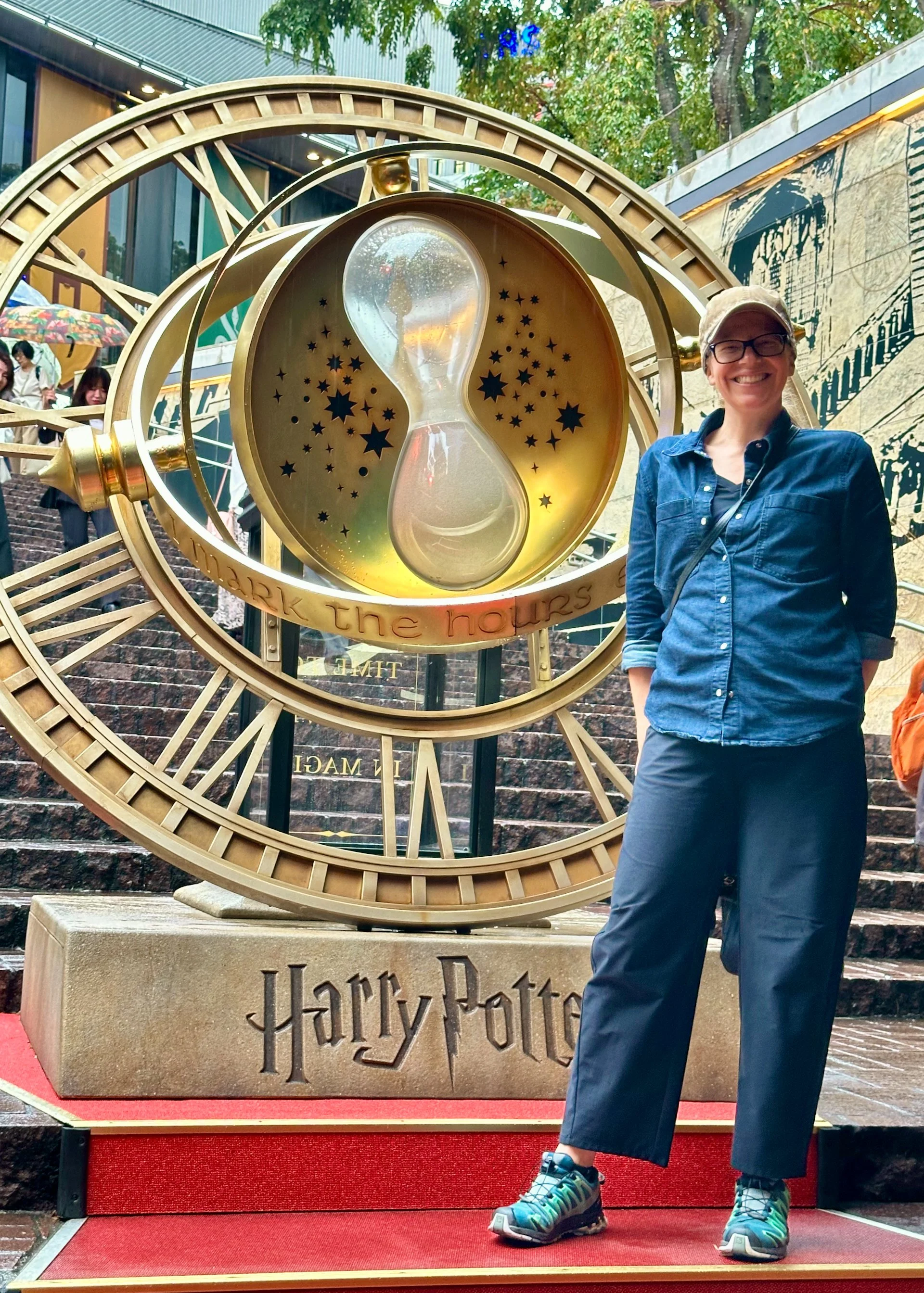  The Japanese know how to create photo op spots. 