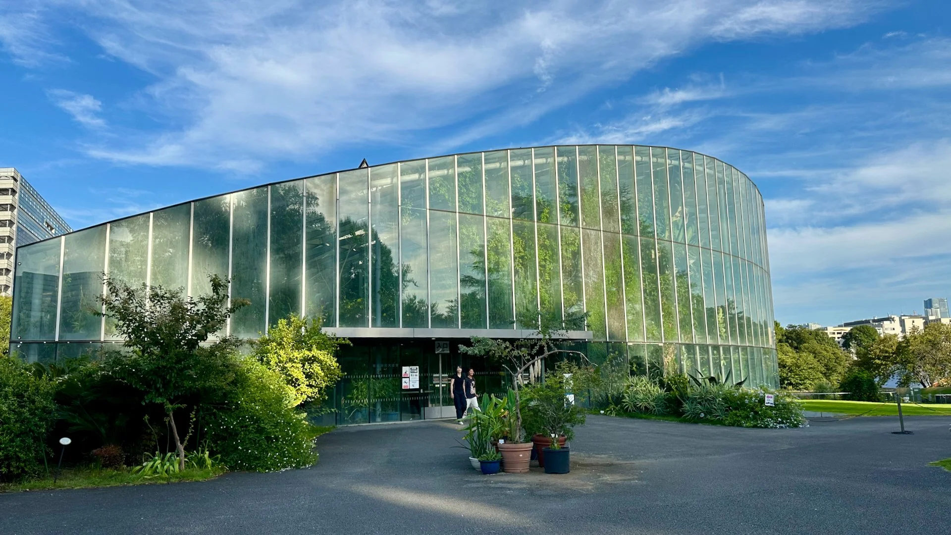  Now that’s a greenhouse!  