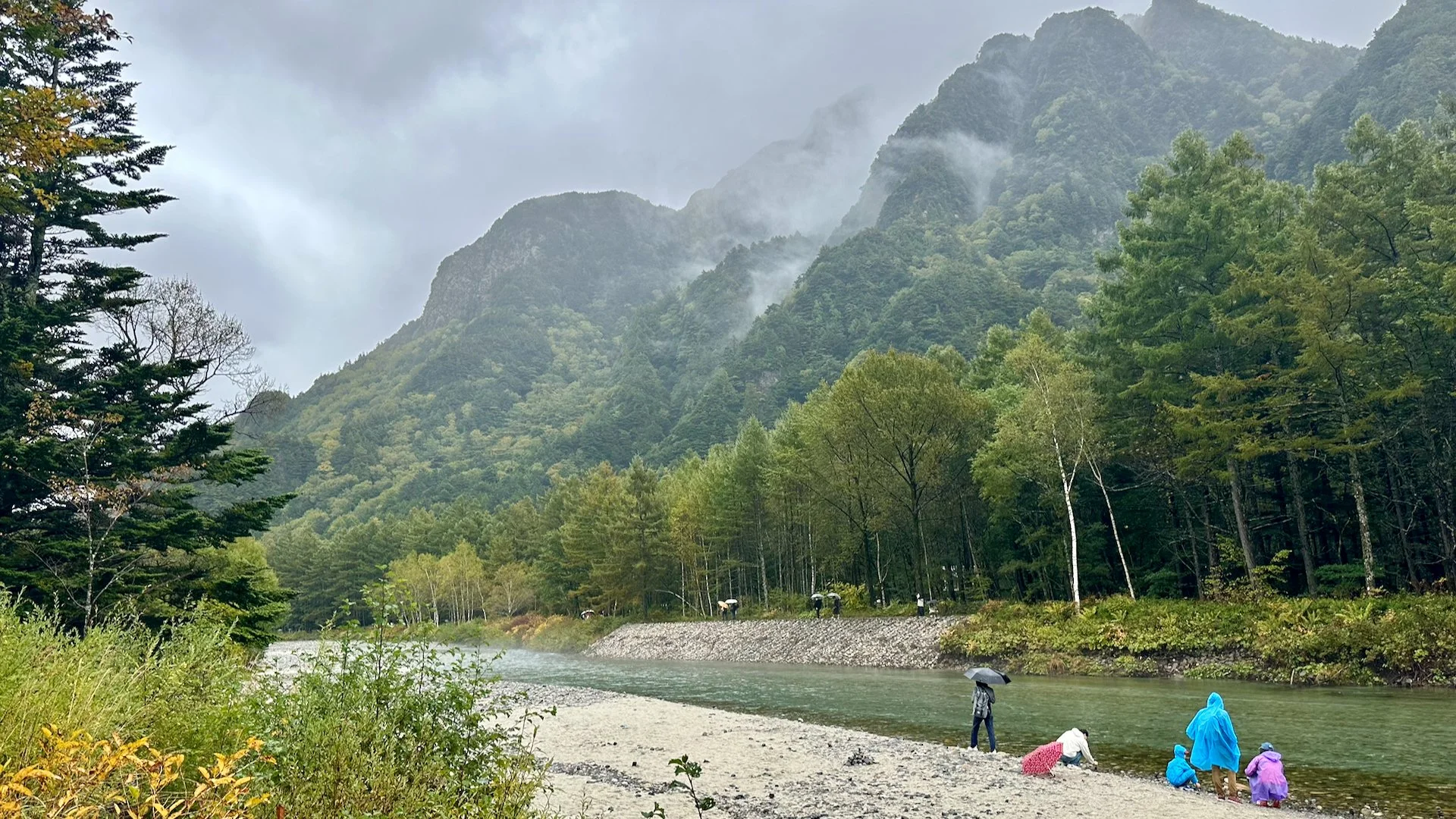 I glimpse of what was to come for our stay in Kamikochi. Despite the rain and clouds, you could tell how beautiful it was. 