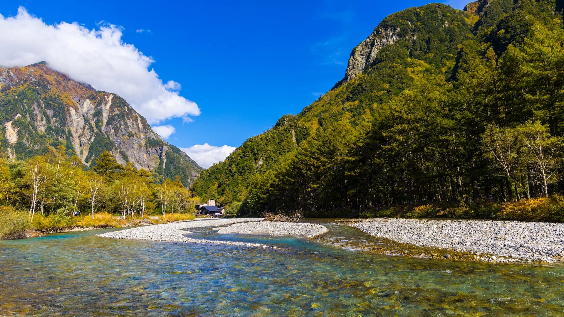 The water looks amazing, and didn’t seem that cold. But no one swims. The river is fed by meltwater from the surrounding peaks of the Japanese Alps, meaning the water is ice-cold year-round - often below 10C. Kamikochi is also located within a prote