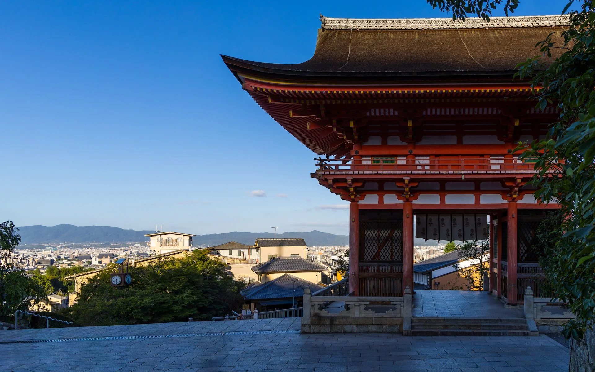  Once at the first level, you start to see the views back over the city. 