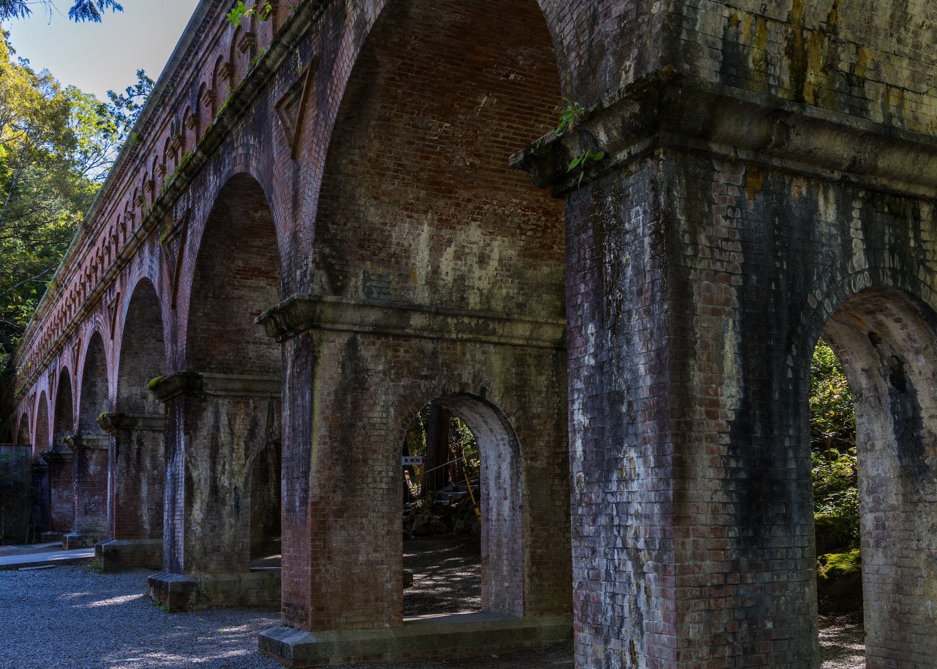  It does almost seema  bit out of place amongst the traditional Japanese buildings. 