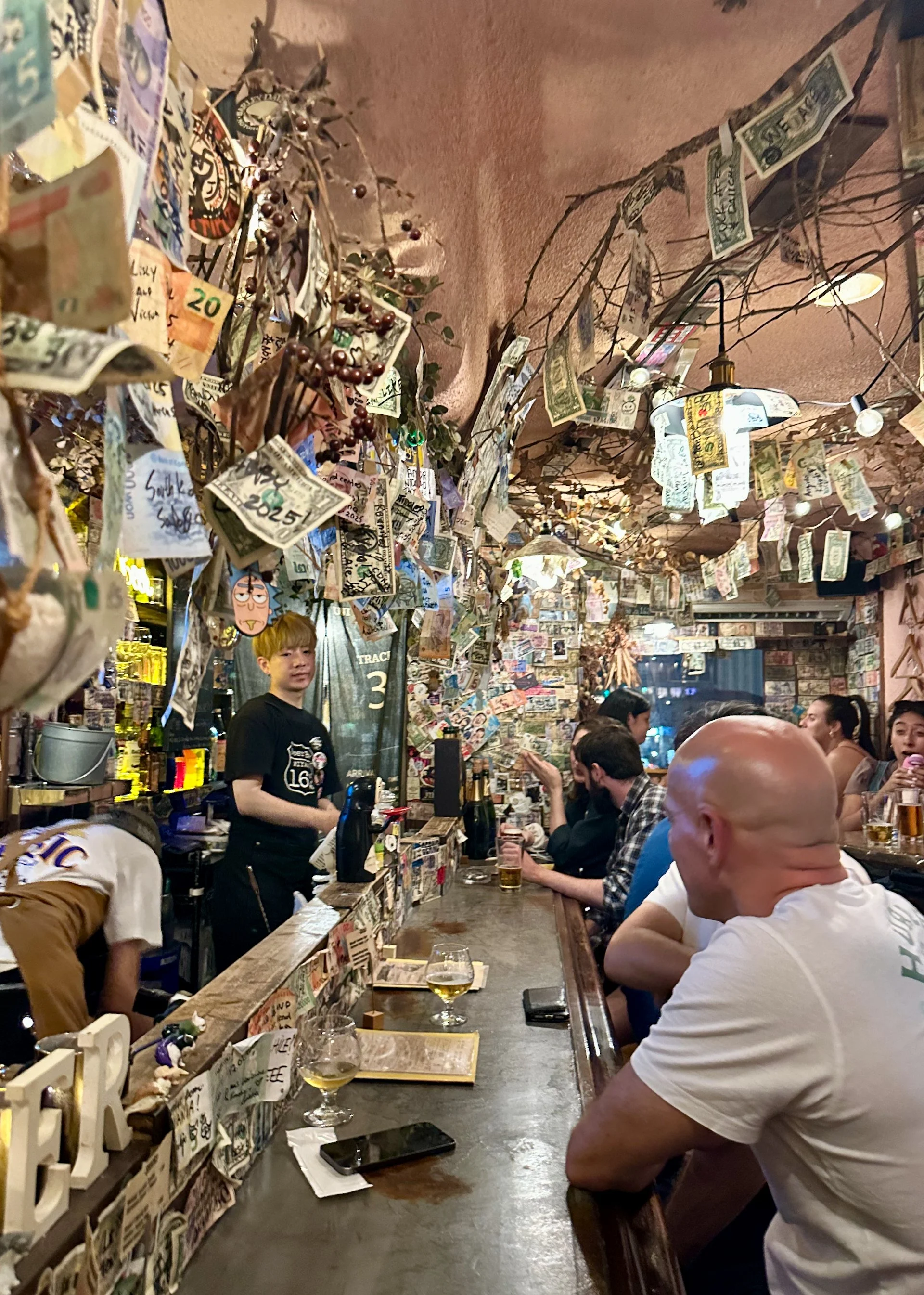  It was another tiny, jammed bar. Too bad about the smoking. 