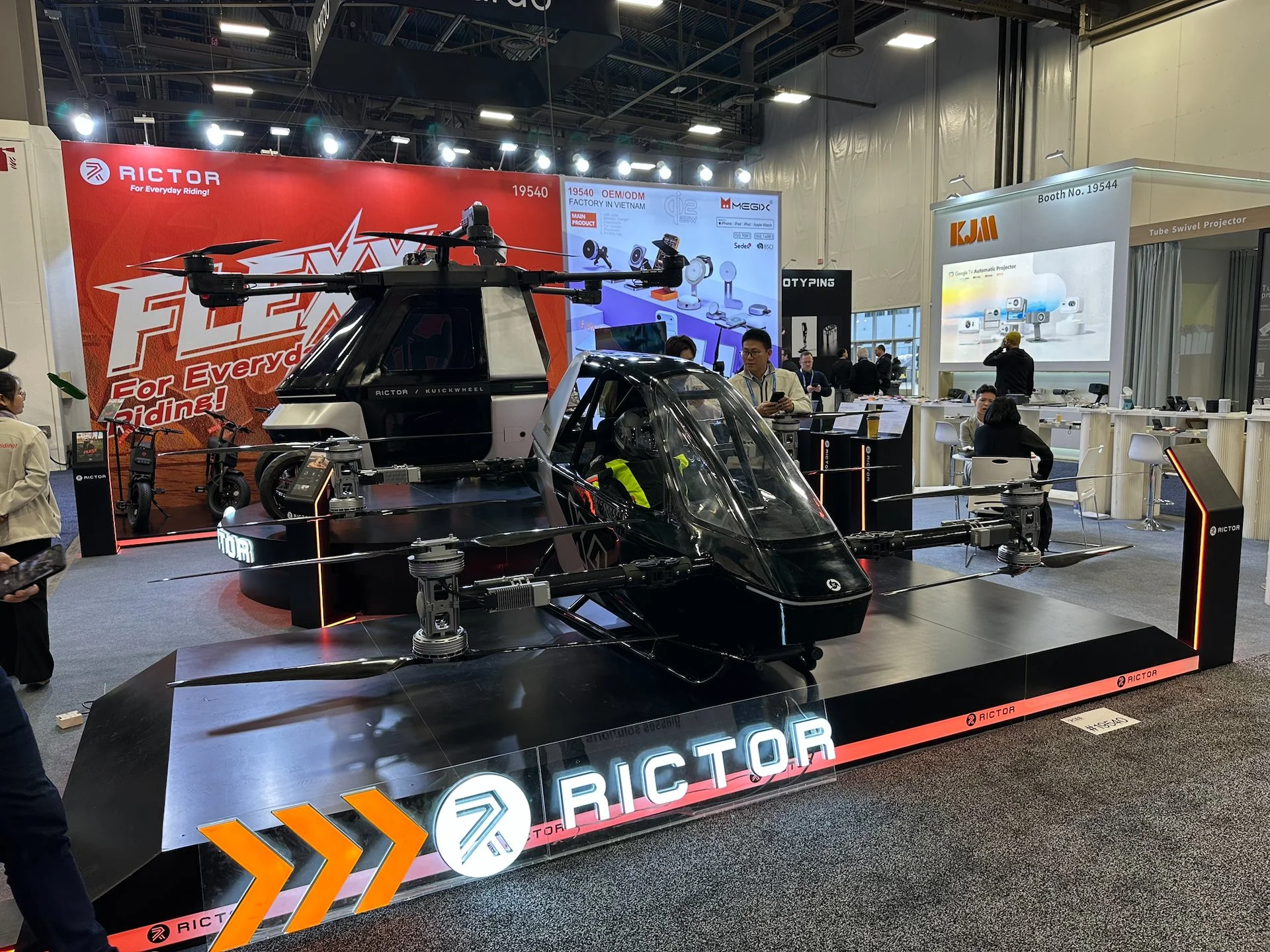  Finally, a flying car! 