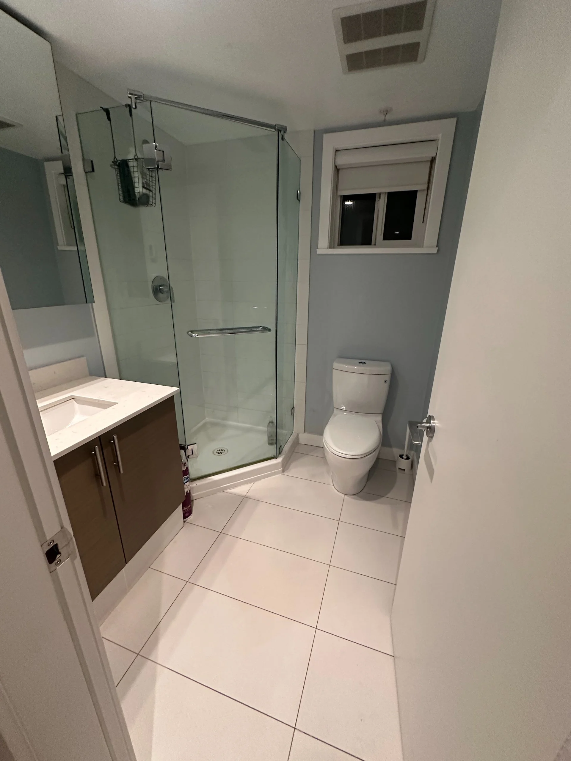  The guest bathroom. There was not a lot to do in here, mostly just a fresh coat of paint. 