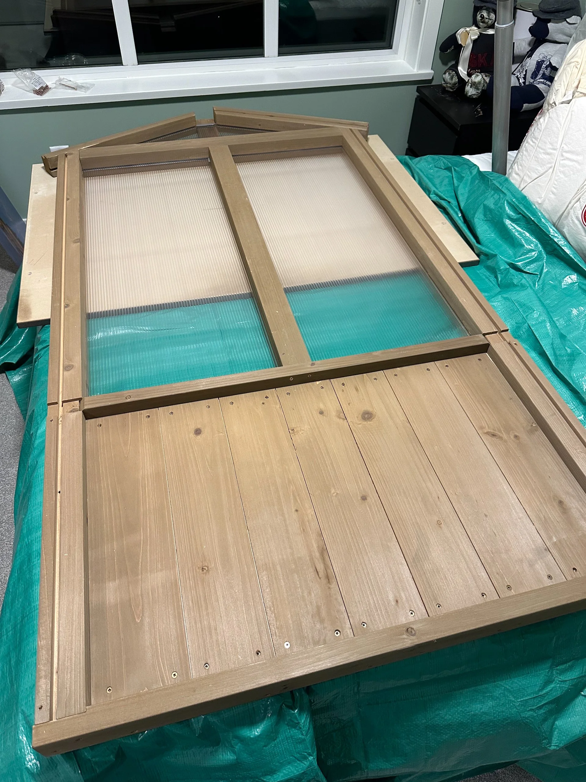  The back panel all complete. 