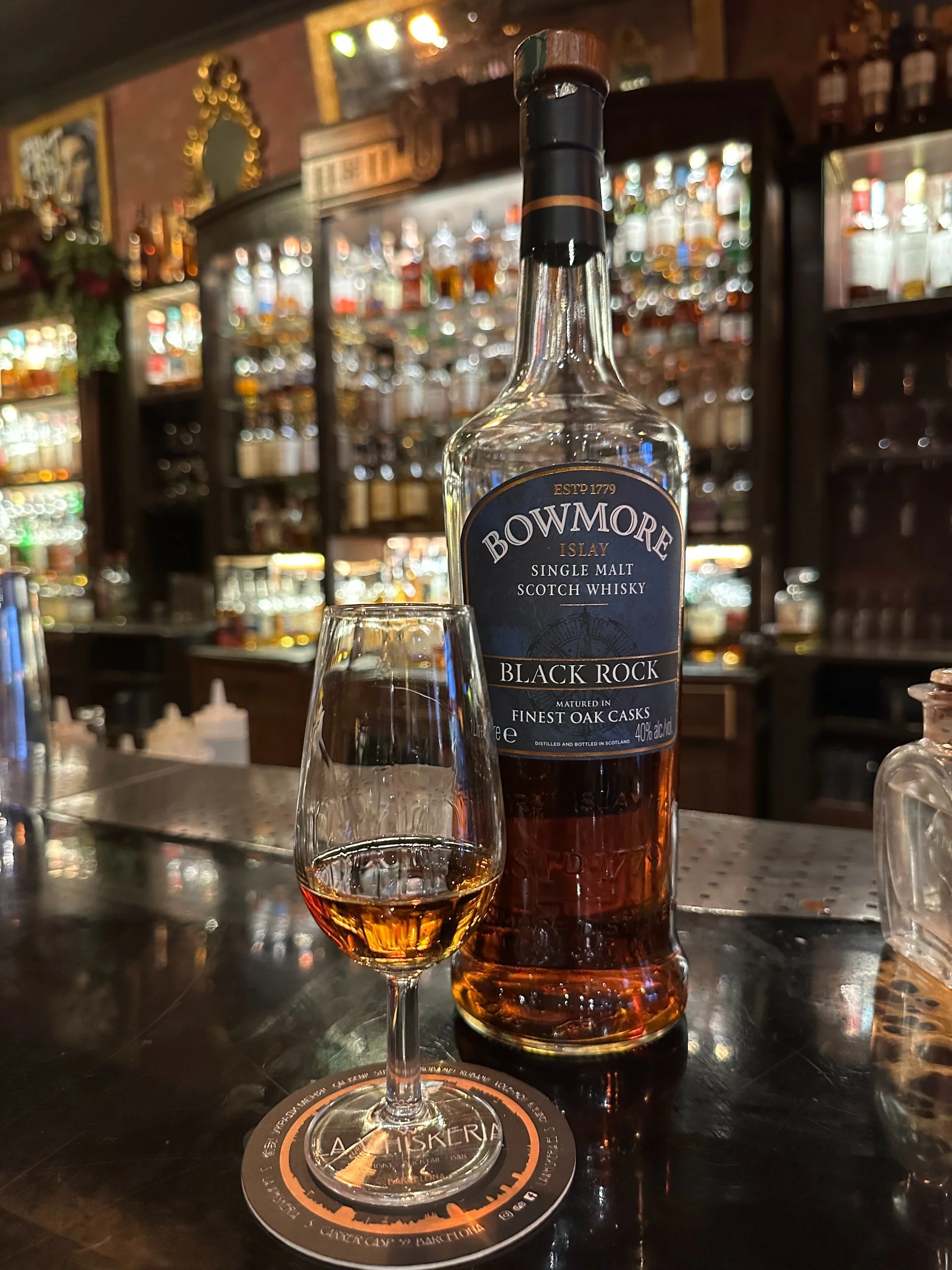  My first drink was an old favorite - you can never go wrong with Bowmore. 