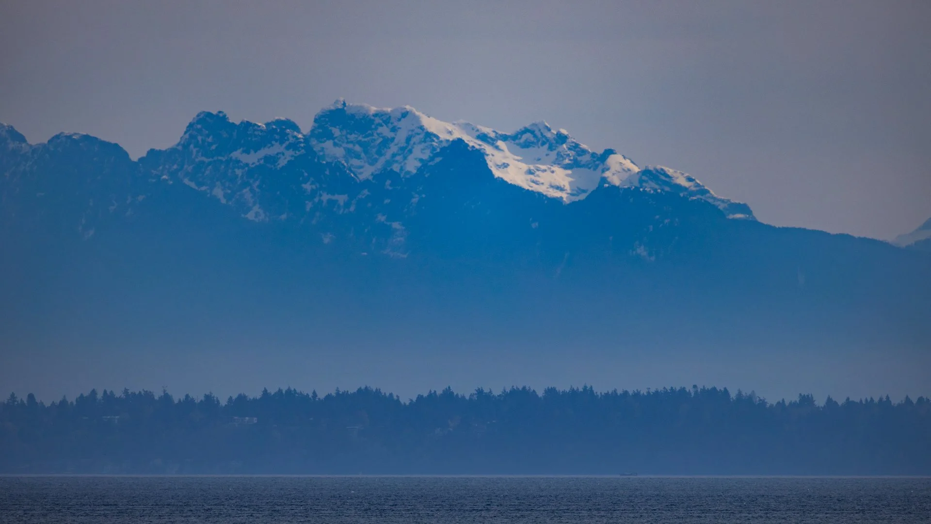  Mountains off in the distance. 