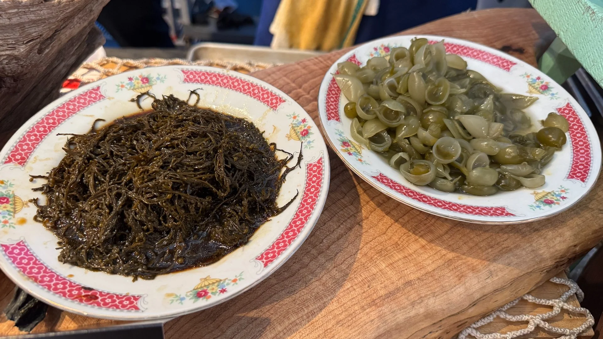  A few of the seaweeds that went along with the dish. 