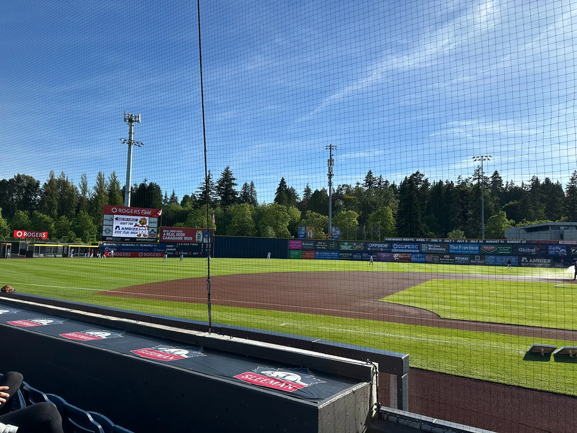  It was a beautiful day for a ball game. 