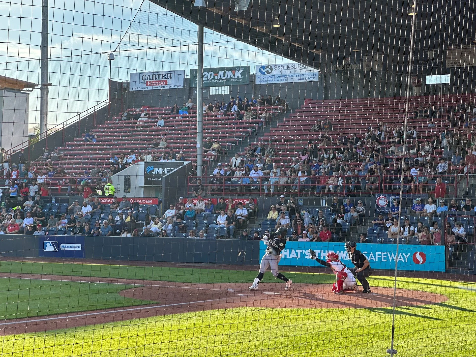  It was an action packed game - probably the best offensive game I’ve ever been to. 