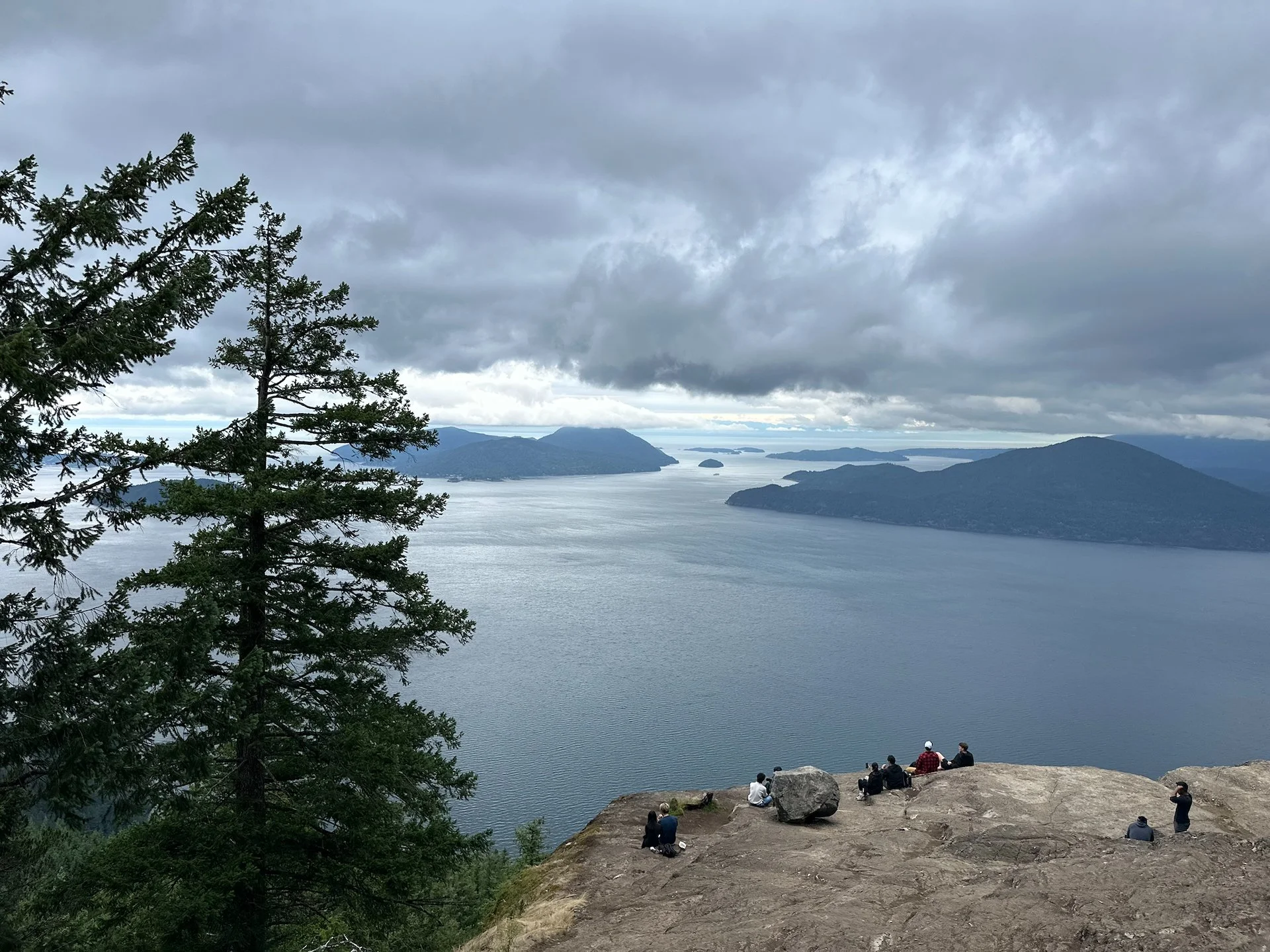  This was the payoff for the hike - it was a pretty great view! 