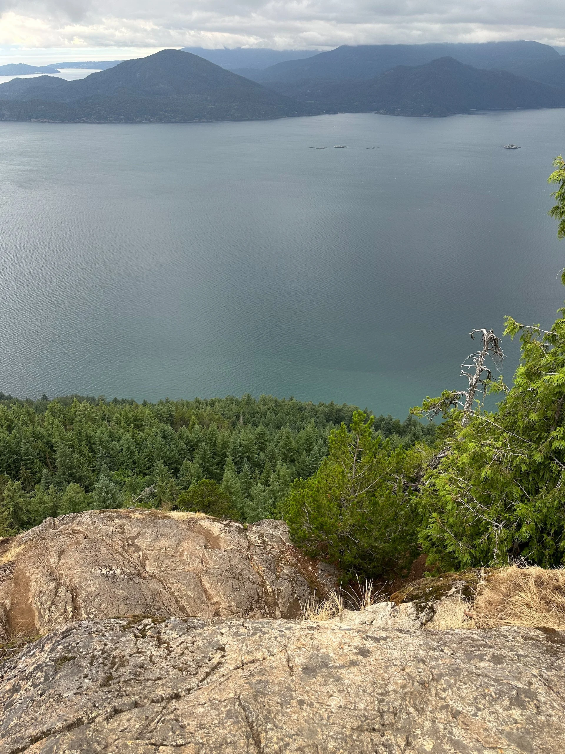  From the edge of the cliff face, it was a long way down… 