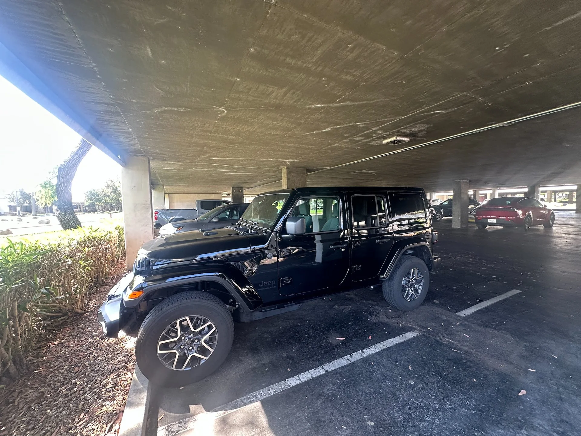  I had a pretty fun set of wheels for the week. It was much better to drive than I expected. 