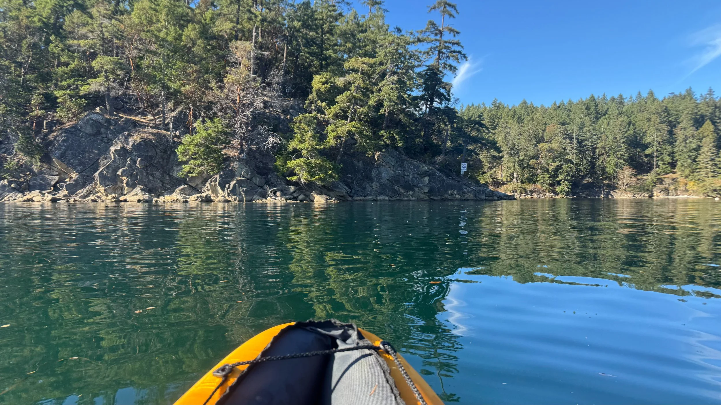  The ocean was flat and calm. 
