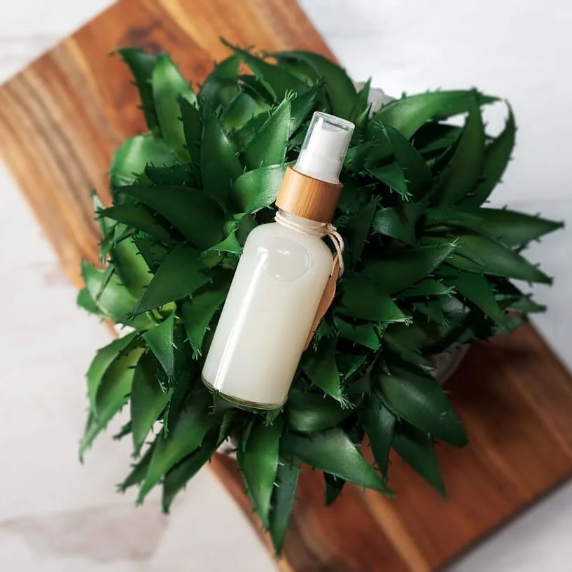 Things are happening over here. The first parts of my line are out in the wild, and more are coming.  https://bit.ly/3dBHxHo 
#all-natural #small-batch #handmade #roomsprays #homegoods #bodysprays #linenspray #aromatherapy #smallbusiness #bipoc #bip