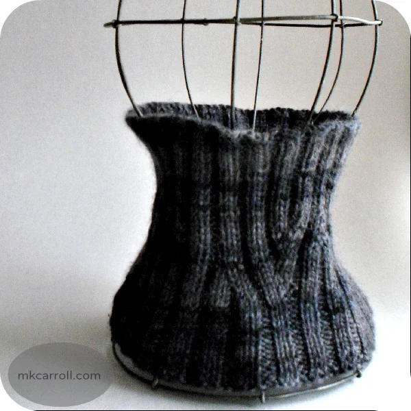 neckwarmer.tree-rib.jpg